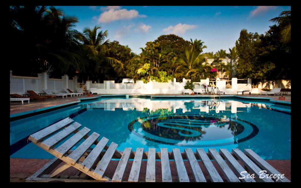 Sea Breeze Beach Resort Махабалипурам Екстериор снимка